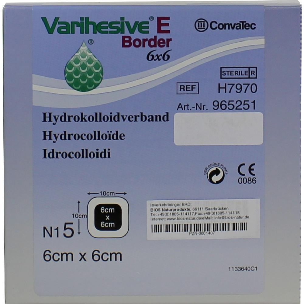 Verpackung eines 6x6 cm gro&szlig;en Hydrokolloidverbandes mit Produktinformationen.
